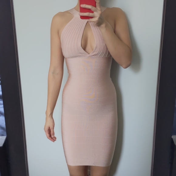 Marciano Dresses & Skirts - NEW Marciano nude halter bandage dress